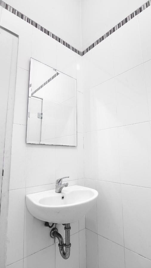 Ndalem Sarengat Apartamento Jogjacarta Exterior foto